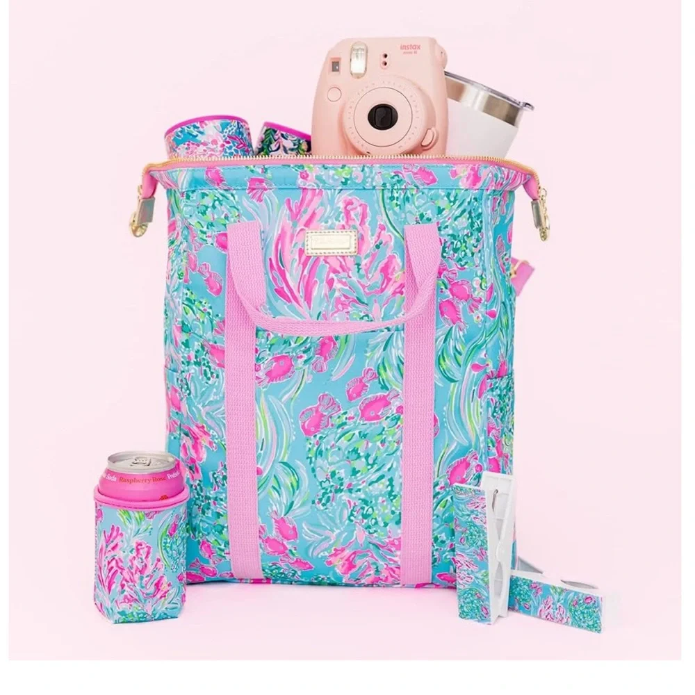Lilly Pulitzer New Insulated Backpack Cooler in Best Fishes - Picture 3 of 8